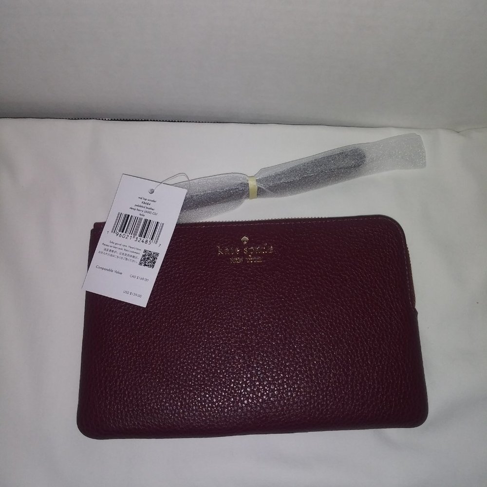 Kate Spade leather wristlet